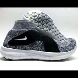 Nike free RN Motion Flyknit